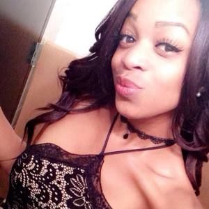 Meet your Posher, Jasmine